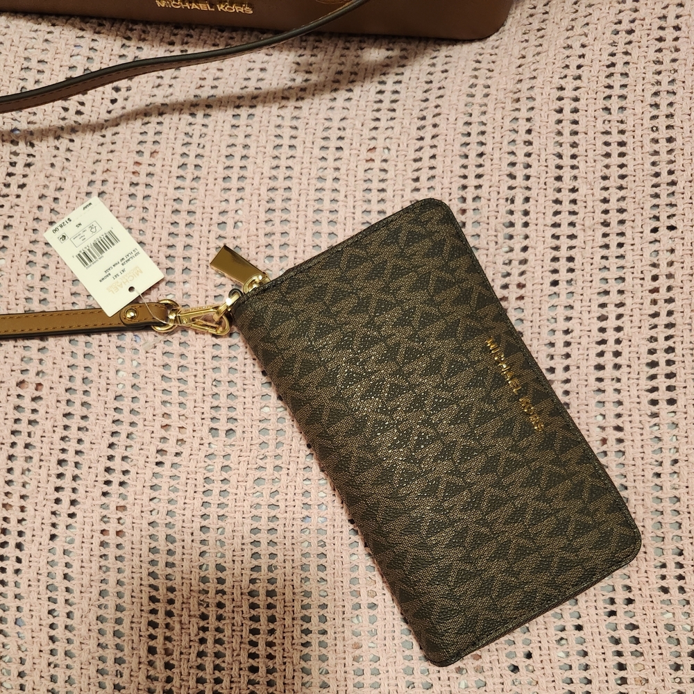 Michael Kors Dark Brown Wristlet with Gold Hardware - Picture 6 of 7